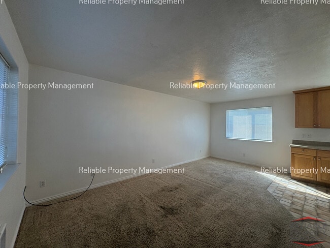 3713 Deloy Dr Unit 2