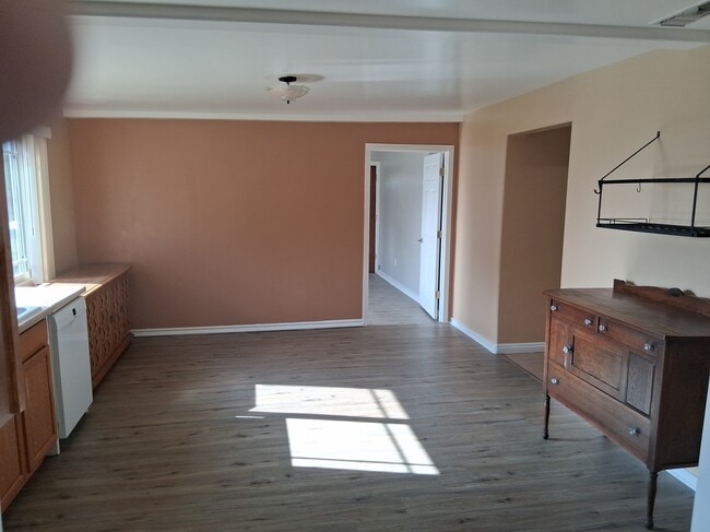 Kitchen - 1749 Avocado Rd