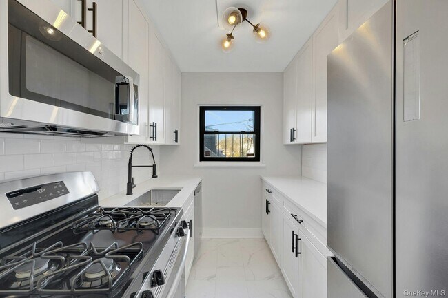 Photo - 64 Kensington Rd Unit 1B