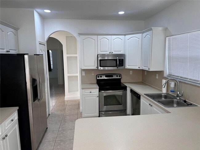 Photo - Southwest 159th Avenue, Miami, FL 33185 - ...