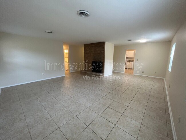 Photo - 2441 Fifeshire Dr