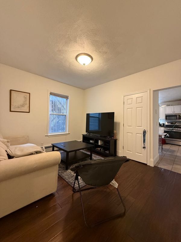 Photo - 235 Charles St