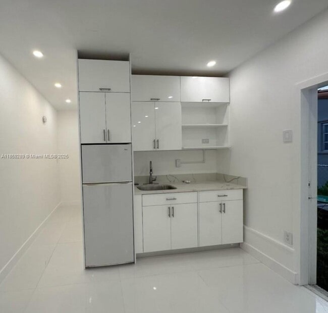 Photo - 8000 SW 19th St Unit 1