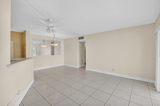 Photo - 7535 S Oriole Blvd Unit 206