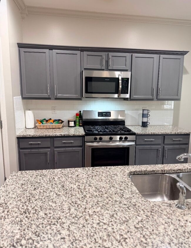 Photo - 1101 Dietrich Ln
