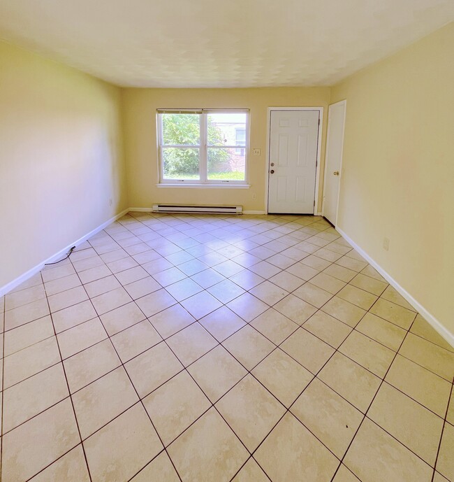 Photo - 209 Mapleshade Ave Unidad A