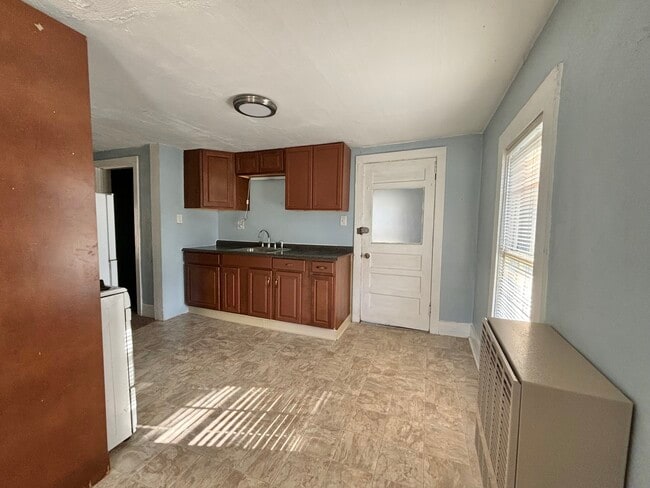 Photo - 15 David St Unit 2