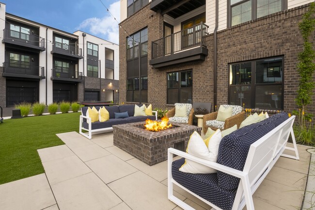 Wilshire Apartments