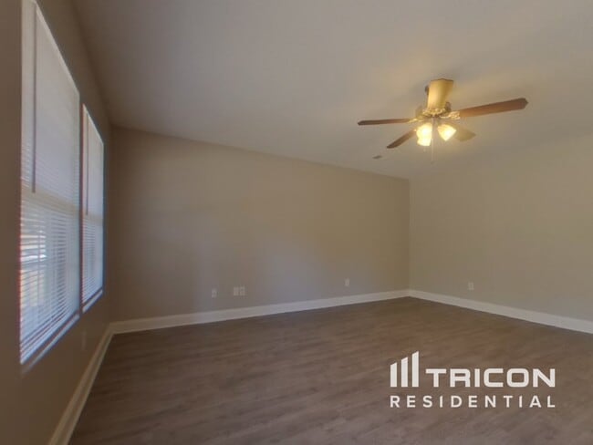 Photo - 189 Park Pl Dr