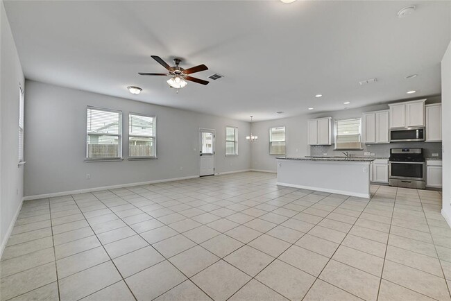 6408 Owl Creek Ln