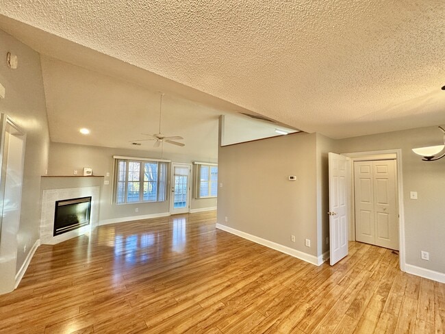 Photo - 159 Daleyuhski Way