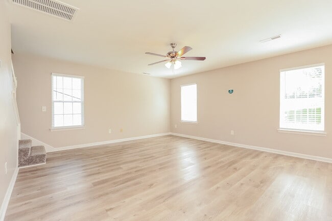 Photo - 4013 Cadence Dr