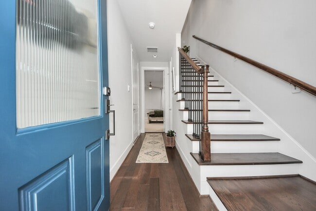 Photo - 9614 Riddlewood Ln