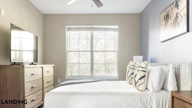 Photo - 100 Peyton Pl SW Unidad 3101