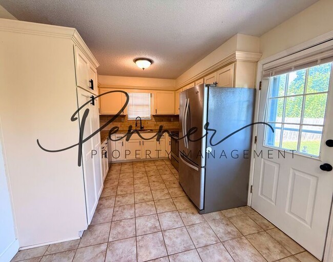 505 SE Mt Vernon Dr