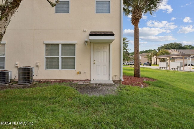 Photo - 574 Southbranch Dr
