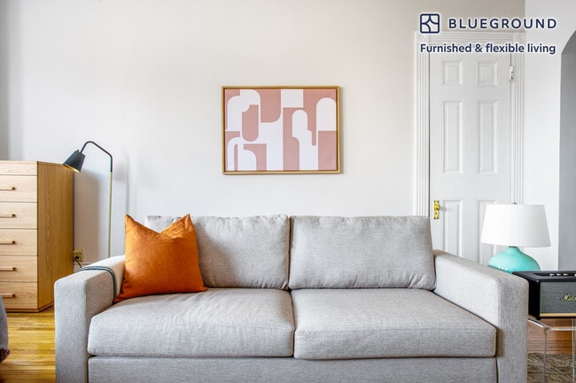 Photo - 271 Dartmouth St Unidad FL3-ID331