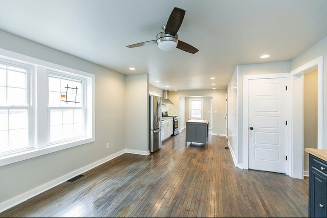Photo - Adorable 3 bedroom 2 bath home for rent in Kenwick!