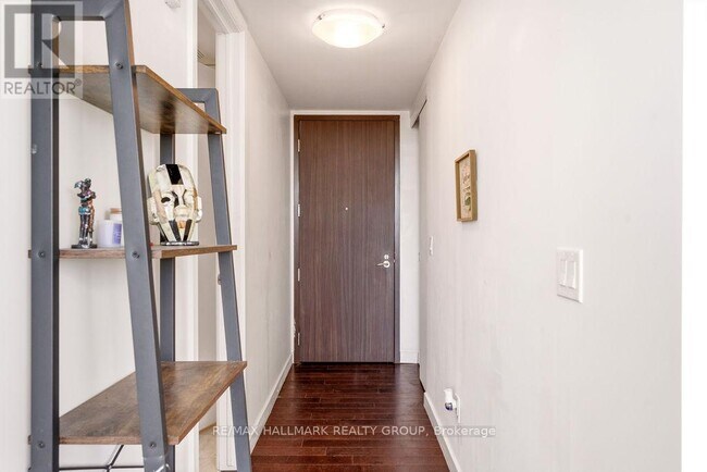Photo - 201 Parkdale Ave Unité 805