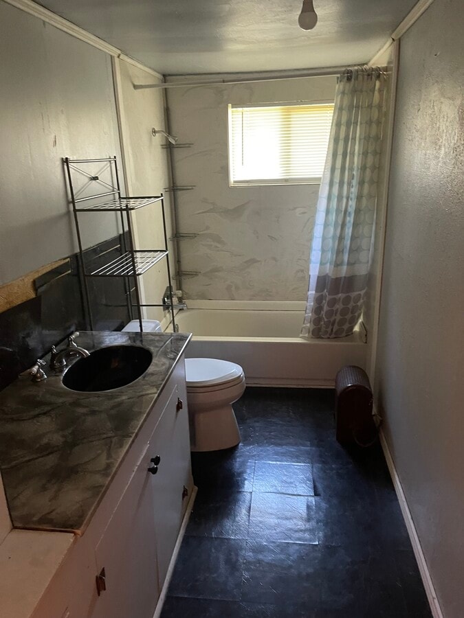 Photo - 7967 N Lakeshore Dr