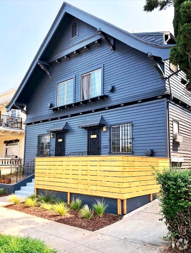 Building Photo - 1412 S Westmoreland Ave Unit 1 Rental