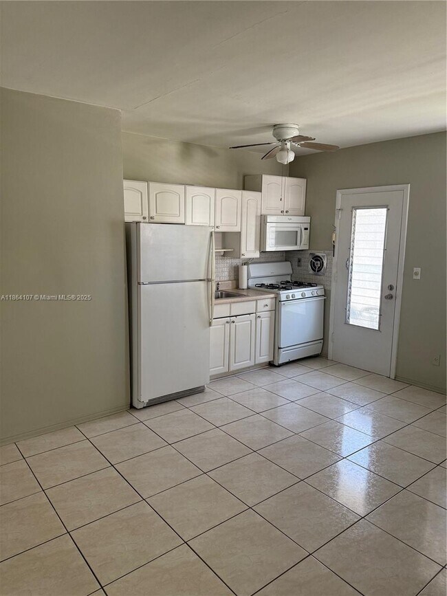 Photo - 6856 Abbott Ave Unit 6