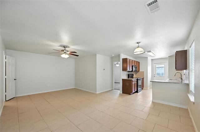 Photo - 813 E College Ave