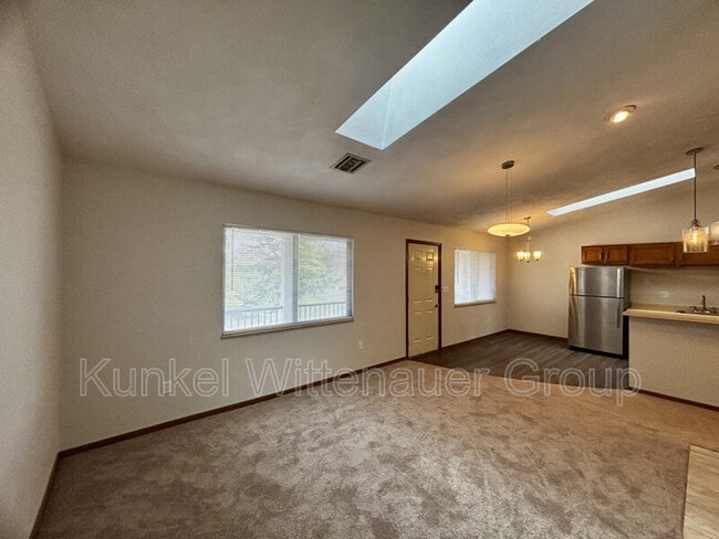 Photo - 166 Eagle Ridge