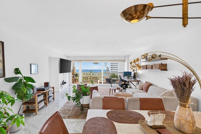 Building Photo - 2000 S Ocean Dr Unit 608