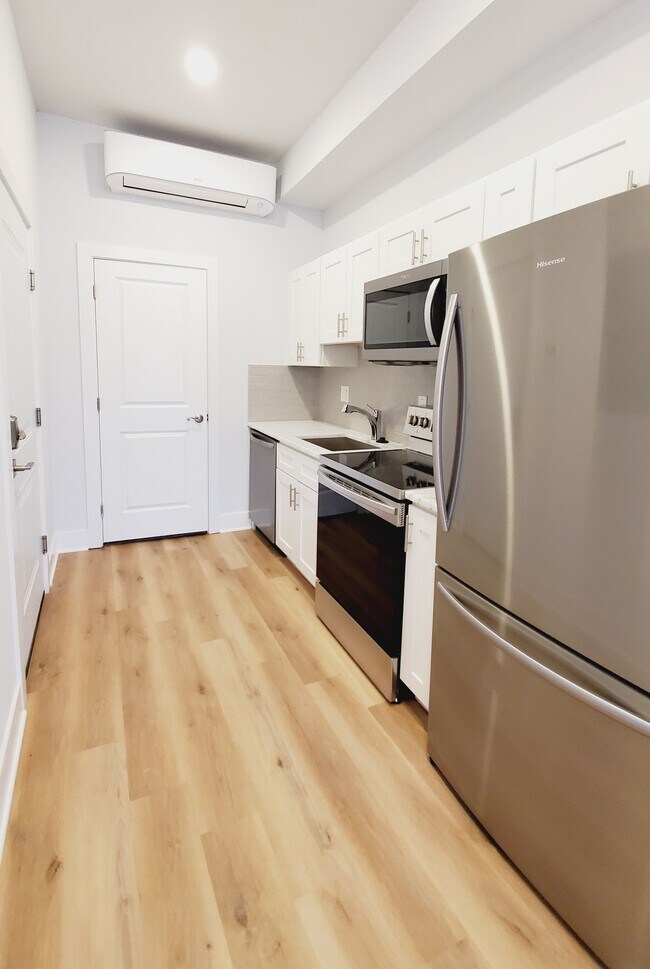 Photo - 4138 W Girard Ave Apartamentos