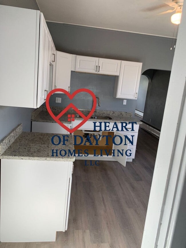 Photo - 1732A E 3rd Unit 1732 A E 3RD