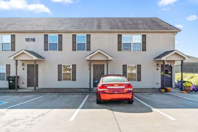 Photo - 1816 Beckett Dr Unit B