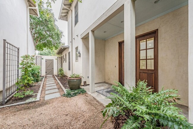 Photo - Beautiful Monticello Town Home!!!