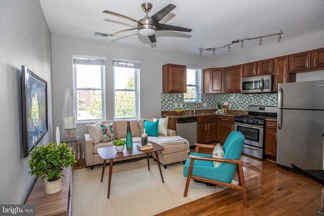 Photo - 2 17th St SE Unidad 202