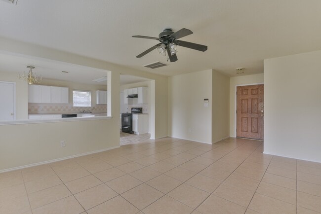 Photo - 5719 Clerkenwell Dr