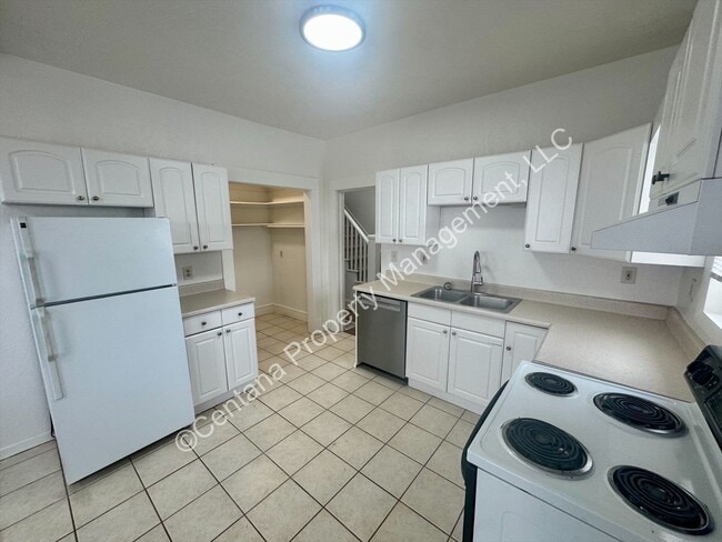 Photo - 612-614 13th Street North Unidad 614