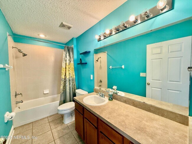Photo - 1371 Bitterberry Dr