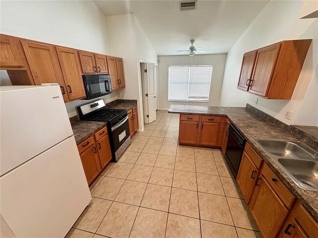 24905 Siena Dr