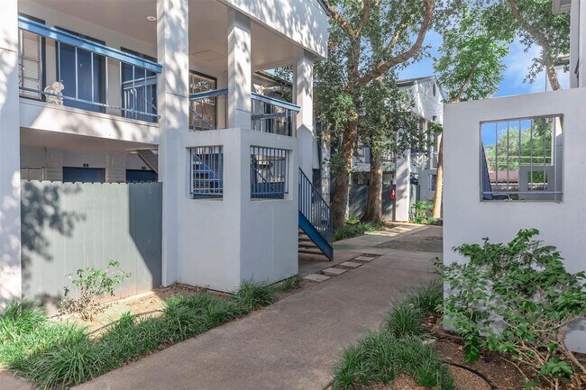3802 E NASA Pkwy Unit 48