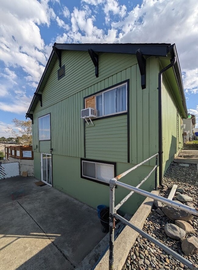 Photo - Whitman Duplex Unidad WDB