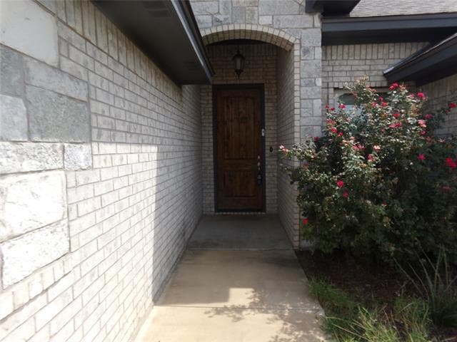 Photo - 811 Acadia Ct