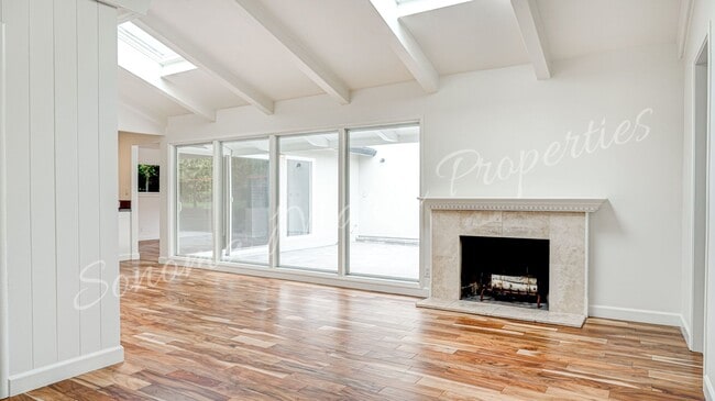 Photo - Lovely Home Close to All Amenities ~ Bel Aire Estates