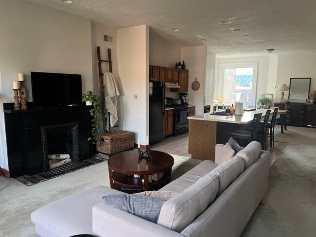 Photo - 1217 Buena Vista St Unit Apt 3