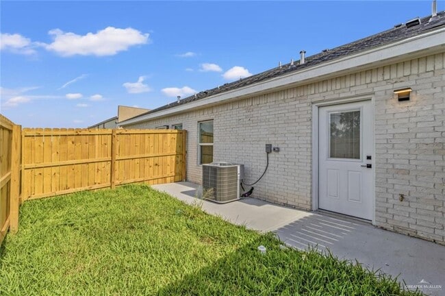 Photo - 7 San Jose Dr Unit 4