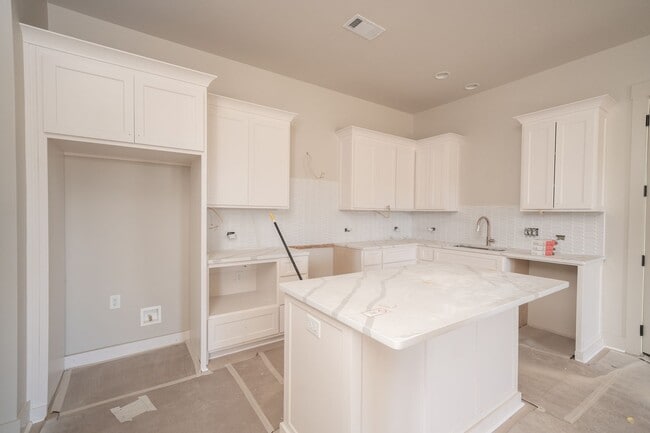 Photo - 3BR/3BA For Rent Townhome