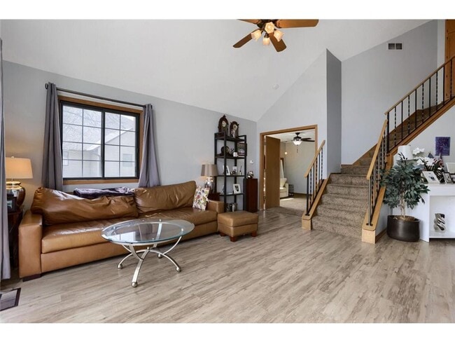Photo - 1322 Cottage Dr
