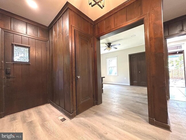 Photo - 4409 Beechwood Rd