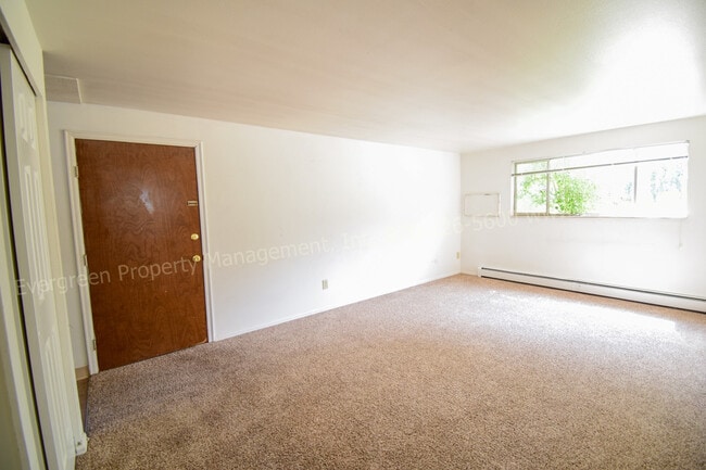 1724 Larch St Unidad 4
