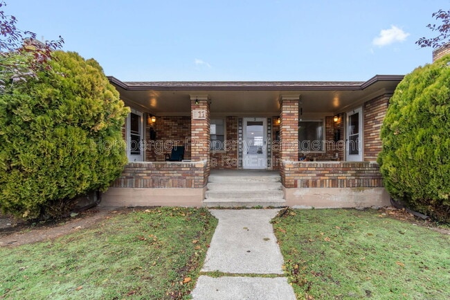 Building Photo - 11 E Rich Ave Unit 2