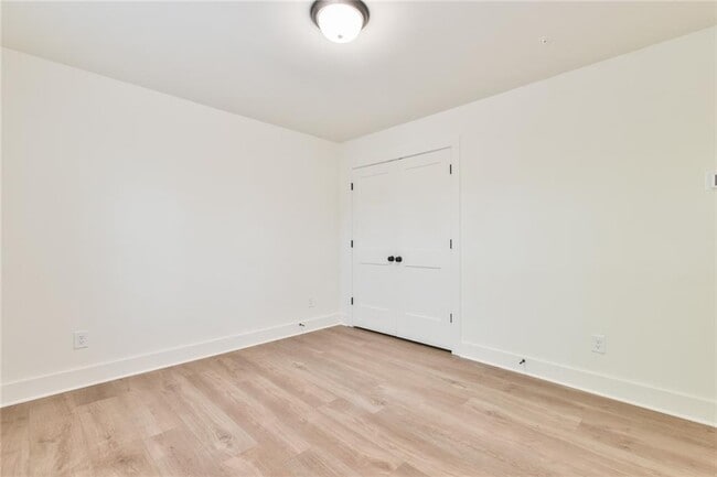 Photo - 235 Firefly Cir